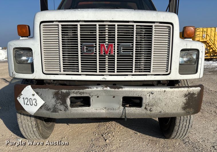 image for item FG0064 1991 GMC C6500 fuel truck