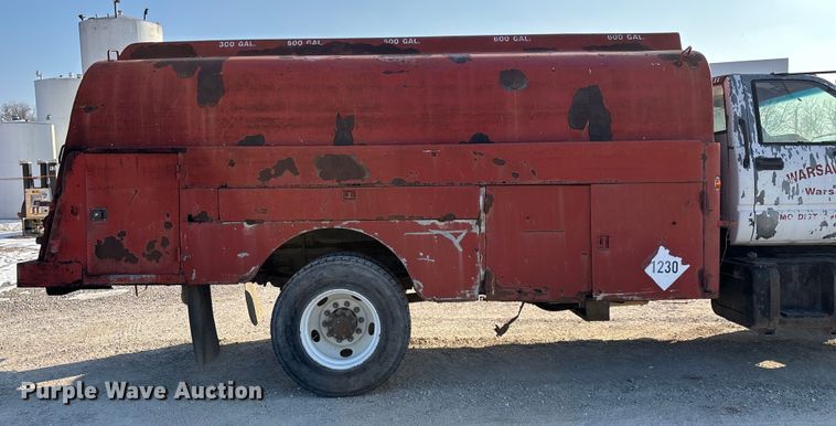 image for item FG0064 1991 GMC C6500 fuel truck