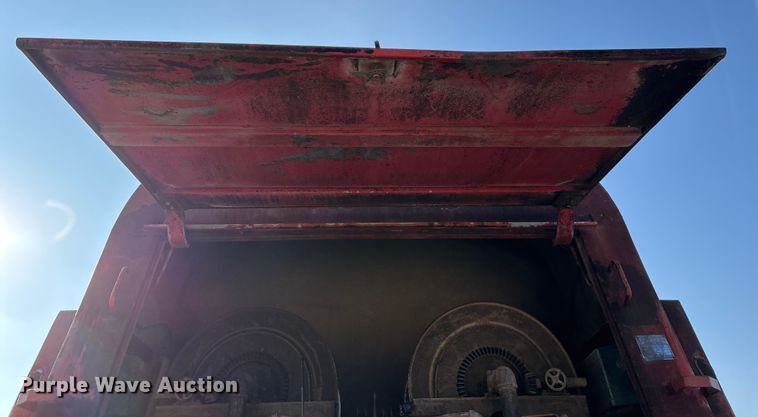 image for item FG0064 1991 GMC C6500 fuel truck