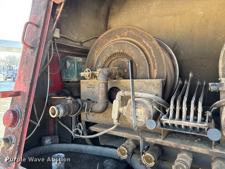 image for item FG0064 1991 GMC C6500 fuel truck