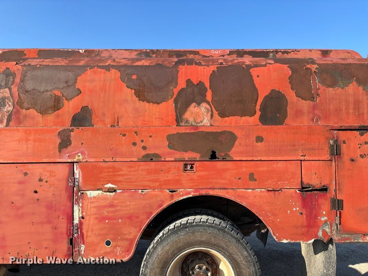 image for item FG0064 1991 GMC C6500 fuel truck