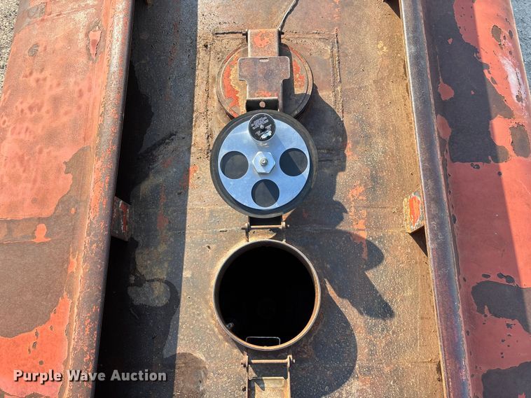 image for item FG0064 1991 GMC C6500 fuel truck