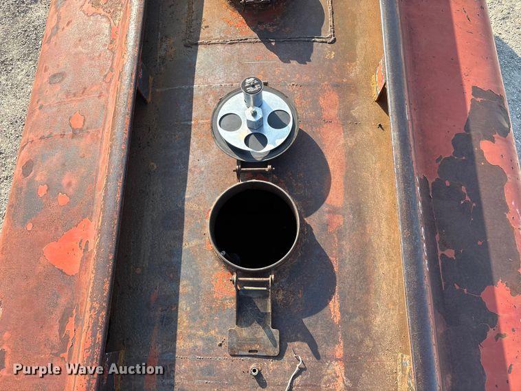 image for item FG0064 1991 GMC C6500 fuel truck