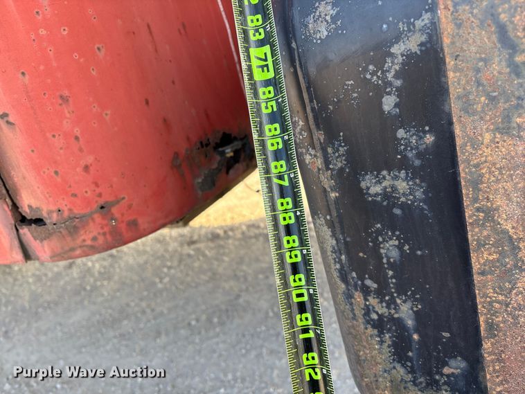 image for item FG0064 1991 GMC C6500 fuel truck