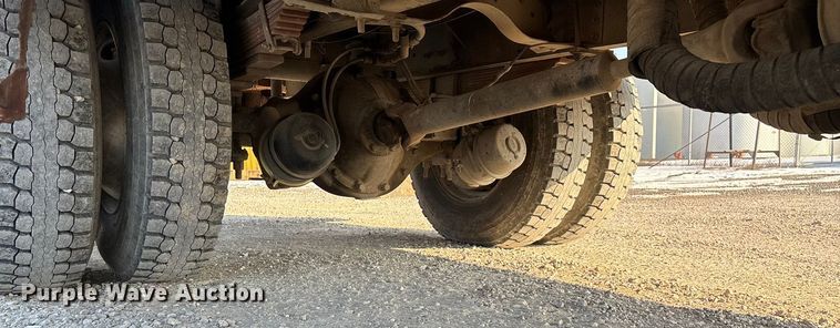 image for item FG0064 1991 GMC C6500 fuel truck