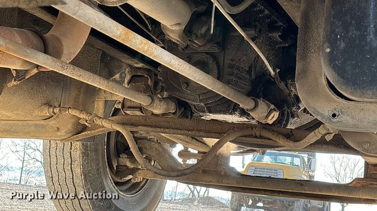 image for item FG0064 1991 GMC C6500 fuel truck