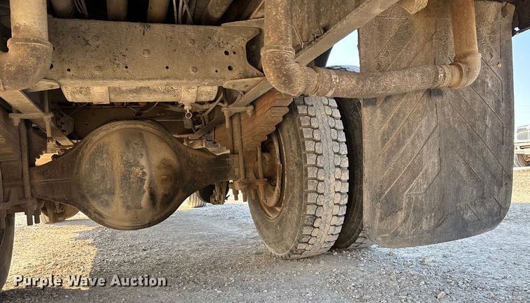 image for item FG0064 1991 GMC C6500 fuel truck