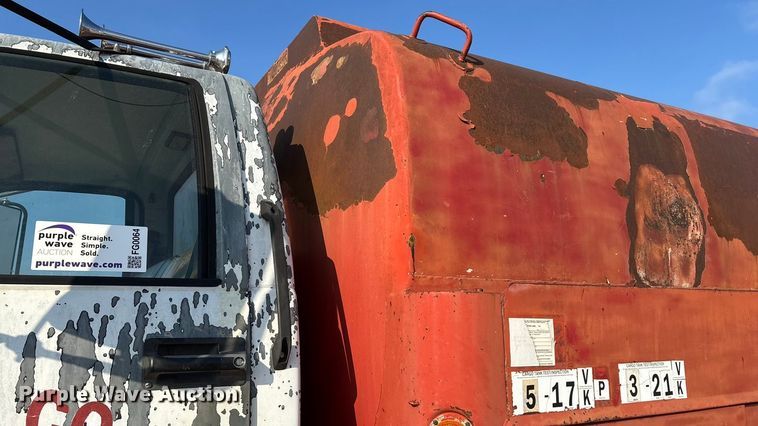 image for item FG0064 1991 GMC C6500 fuel truck