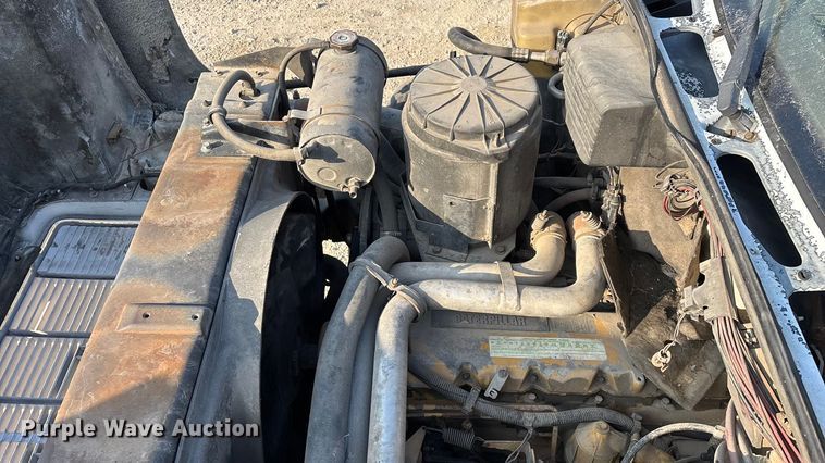 image for item FG0064 1991 GMC C6500 fuel truck