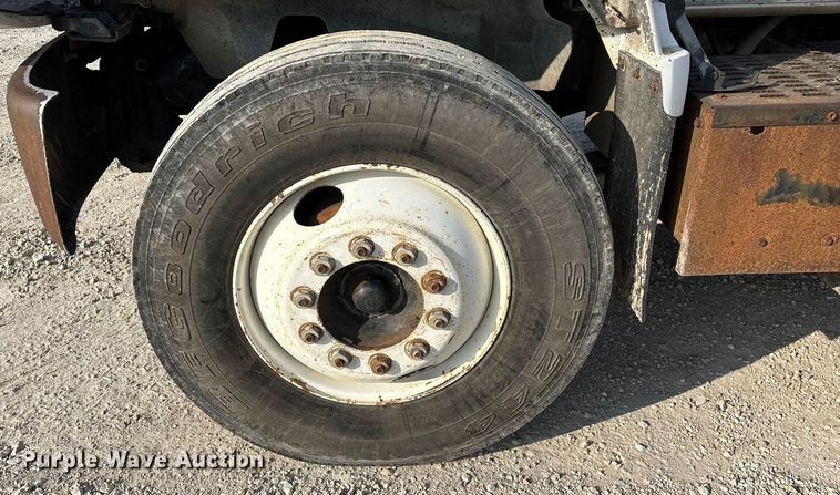 image for item FG0064 1991 GMC C6500 fuel truck