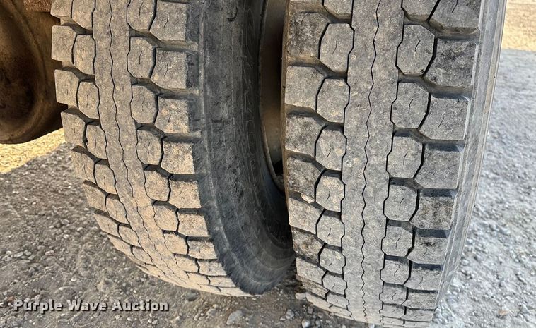 image for item FG0064 1991 GMC C6500 fuel truck