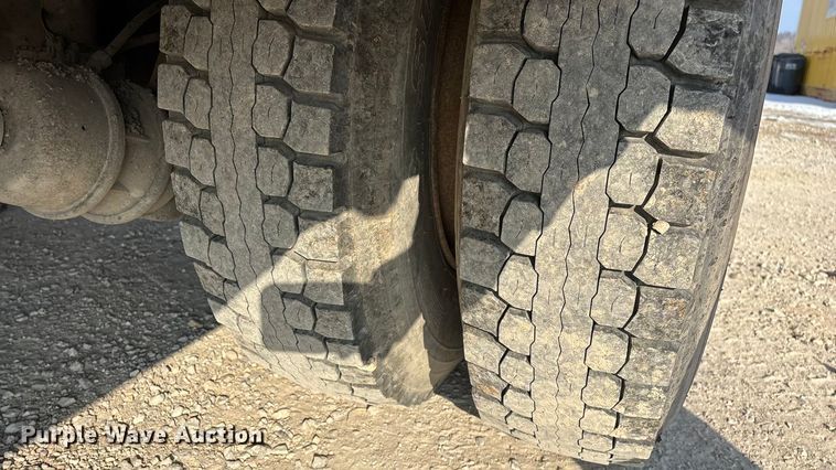 image for item FG0064 1991 GMC C6500 fuel truck