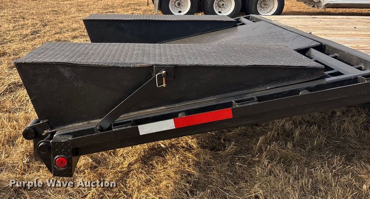 image for item FG1593 2012 Pj equipment trailer