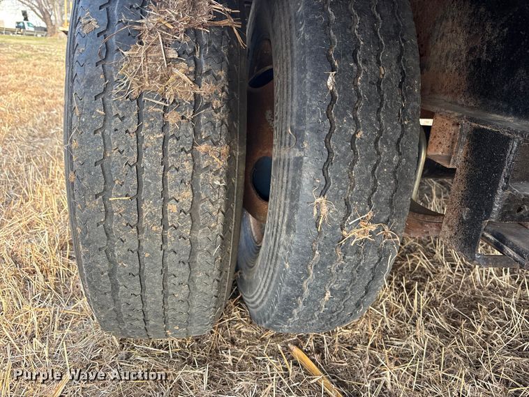 image for item FG1593 2012 Pj equipment trailer