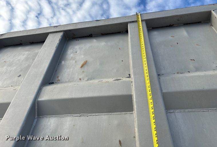 image for item FG2582 1995 Western Star 4900 dump truck