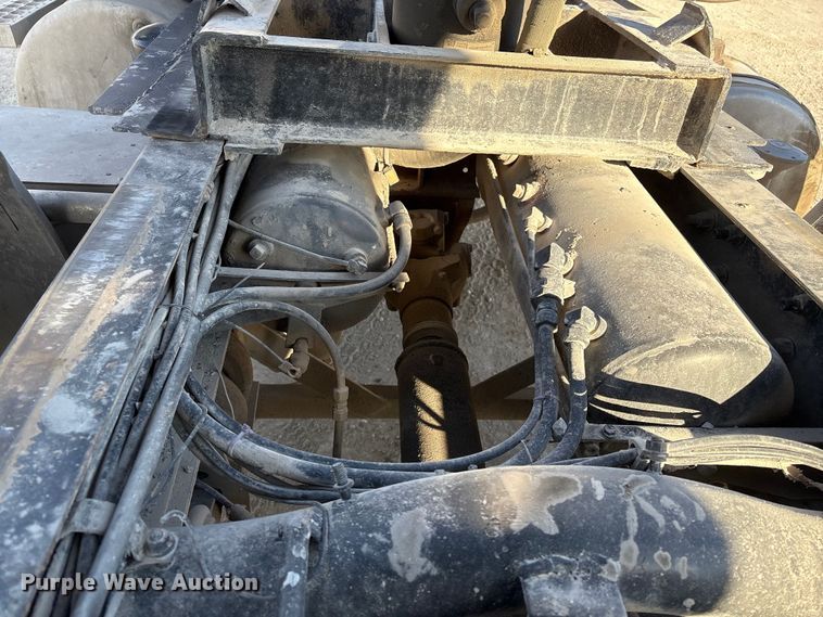 image for item FG2582 1995 Western Star 4900 dump truck