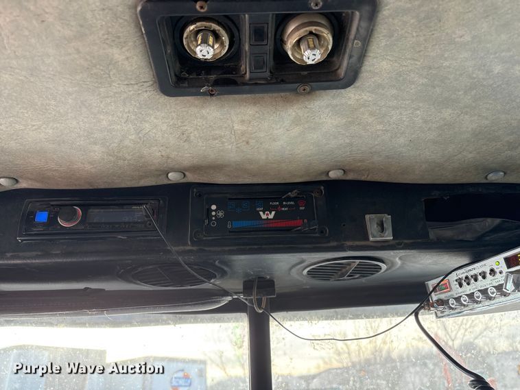 image for item FG2582 1995 Western Star 4900 dump truck