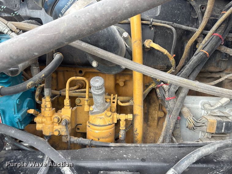 image for item FG2582 1995 Western Star 4900 dump truck