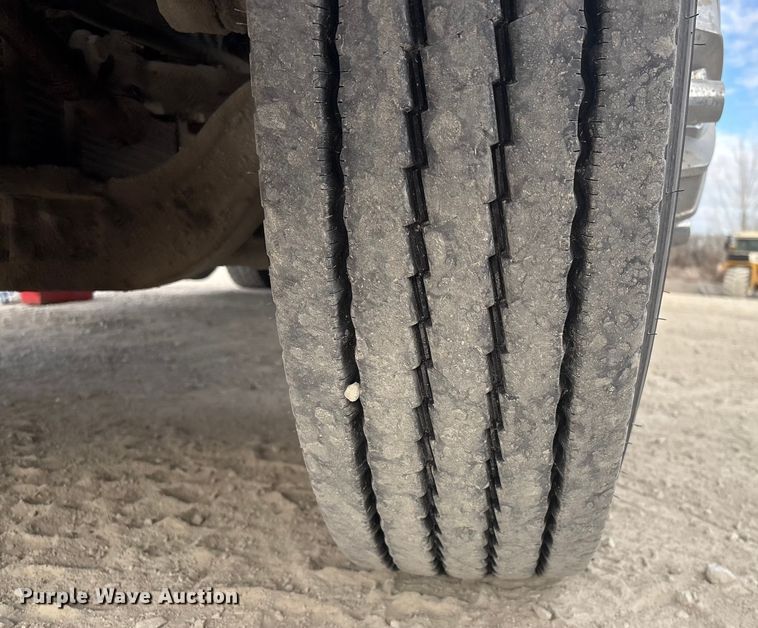 image for item FG2582 1995 Western Star 4900 dump truck