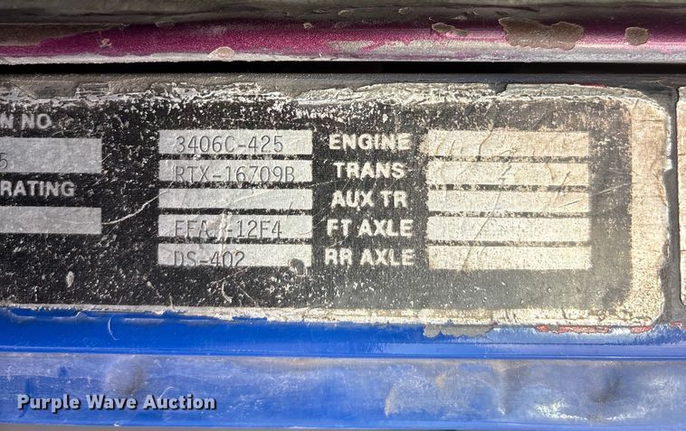 image for item FG2582 1995 Western Star 4900 dump truck