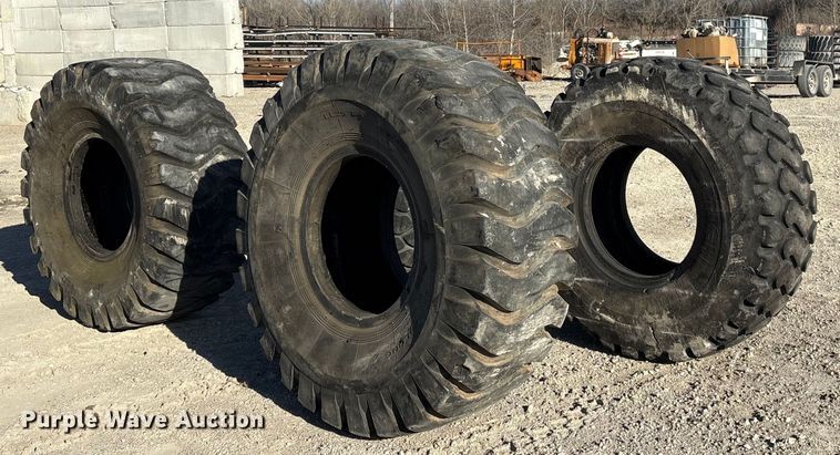 image for item FG2583 (4) tires