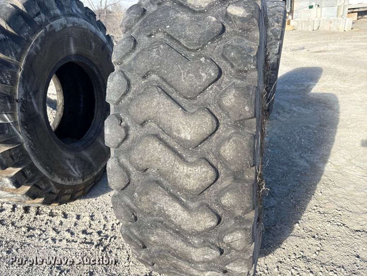 image for item FG2583 (4) tires