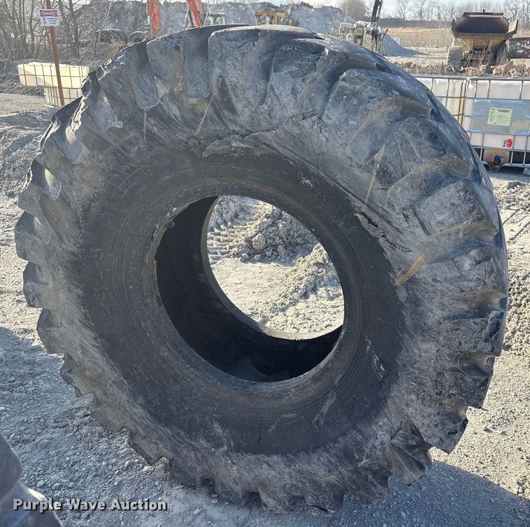 image for item FG2583 (4) tires