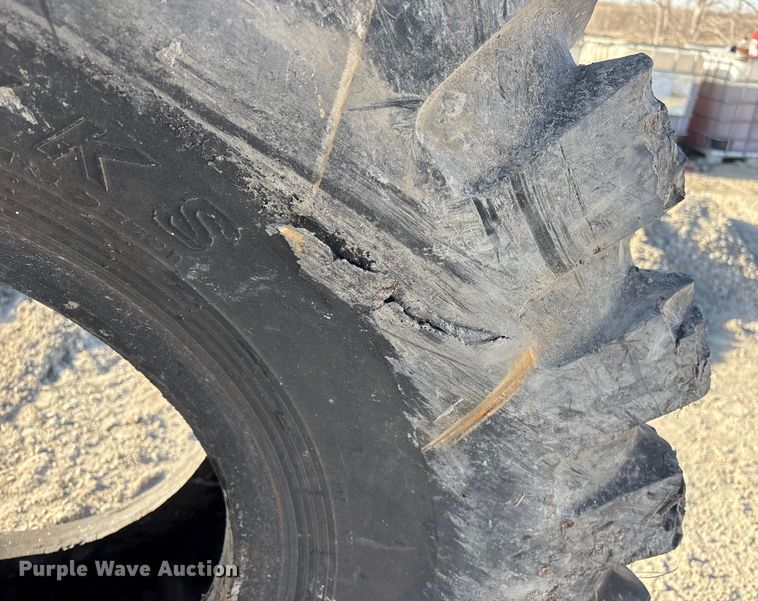 image for item FG2583 (4) tires