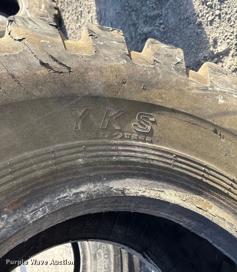 image for item FG2583 (4) tires