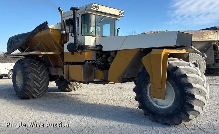 image for item FG2584 AG Chem 1253 spreader