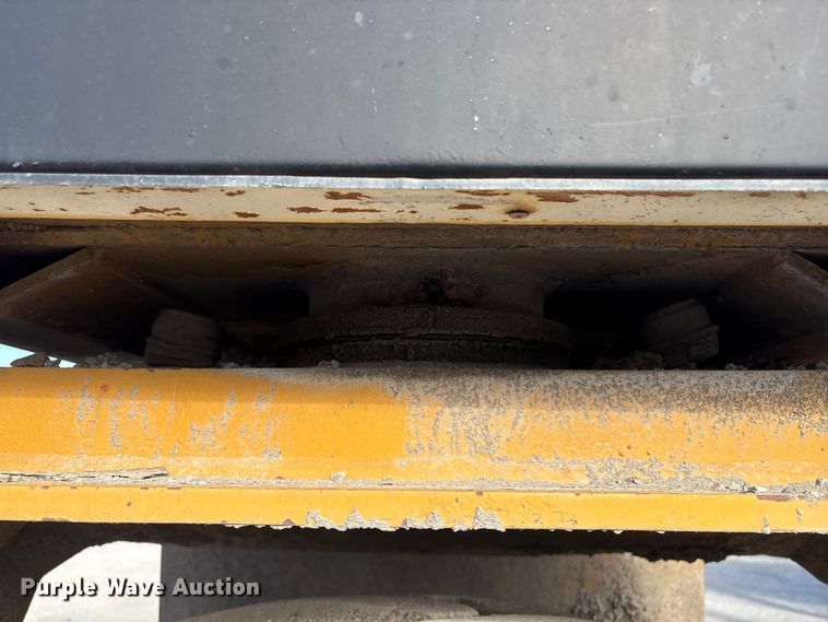 image for item FG2584 AG Chem 1253 spreader