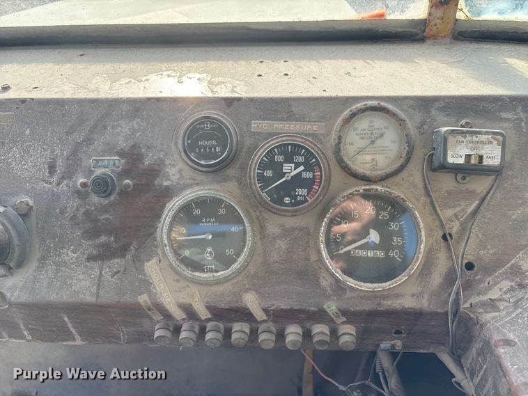 image for item FG2584 AG Chem 1253 spreader