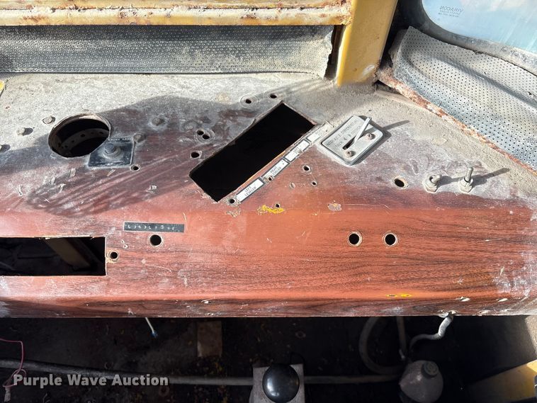 image for item FG2584 AG Chem 1253 spreader