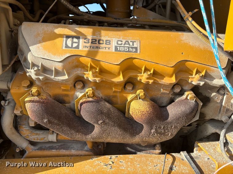 image for item FG2584 AG Chem 1253 spreader