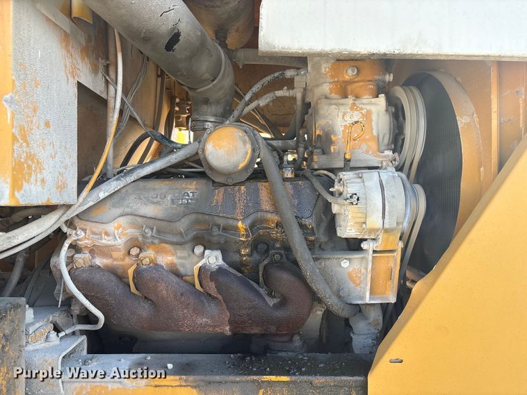 image for item FG2584 AG Chem 1253 spreader