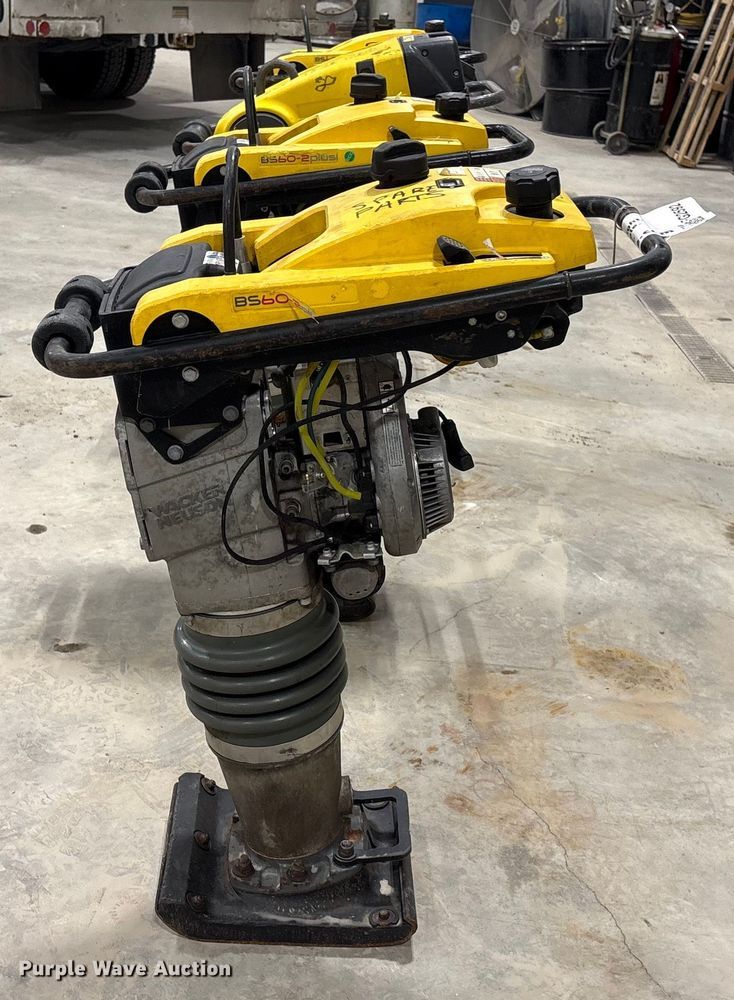 image for item FG2592 (4) plate compactors