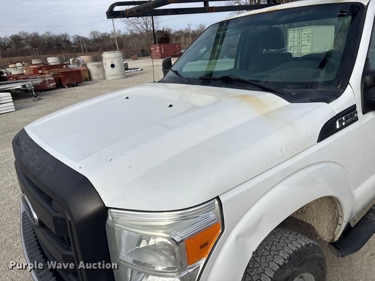 image for item FG2593 2016 Ford F250 Super Duty pickup truck