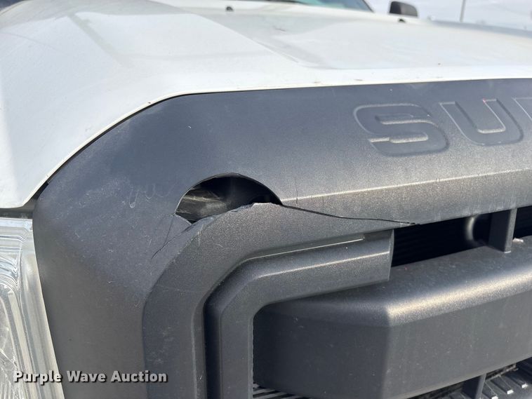 image for item FG2593 2016 Ford F250 Super Duty pickup truck