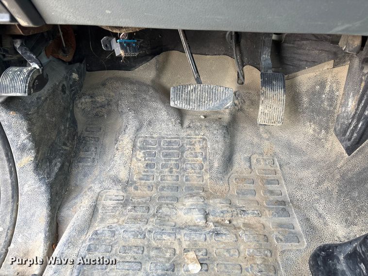 image for item FG2593 2016 Ford F250 Super Duty pickup truck