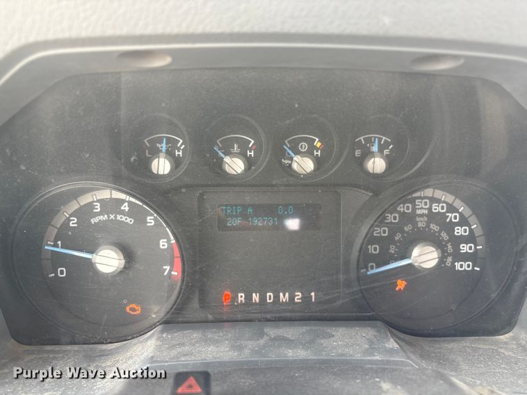 image for item FG2593 2016 Ford F250 Super Duty pickup truck