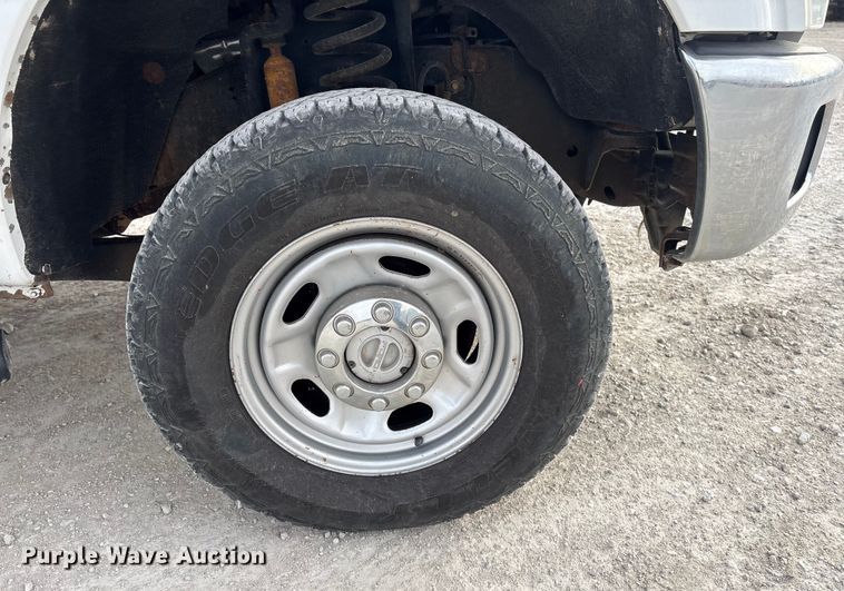 image for item FG2593 2016 Ford F250 Super Duty pickup truck