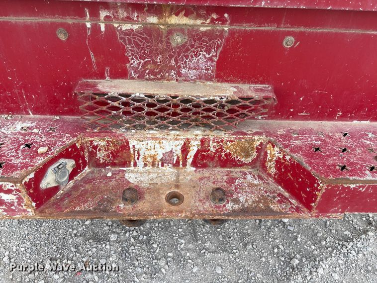 image for item FG2594 2006 Ford F350 Super Duty XL utility bed pickup truck