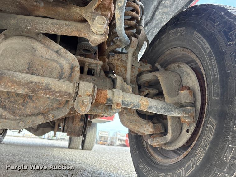 image for item FG2594 2006 Ford F350 Super Duty XL utility bed pickup truck