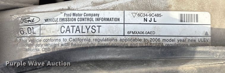 image for item FG2594 2006 Ford F350 Super Duty XL utility bed pickup truck