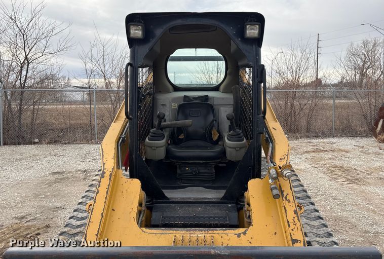image for item FG2595 2012 Caterpillar 289C tracked skid steer loader