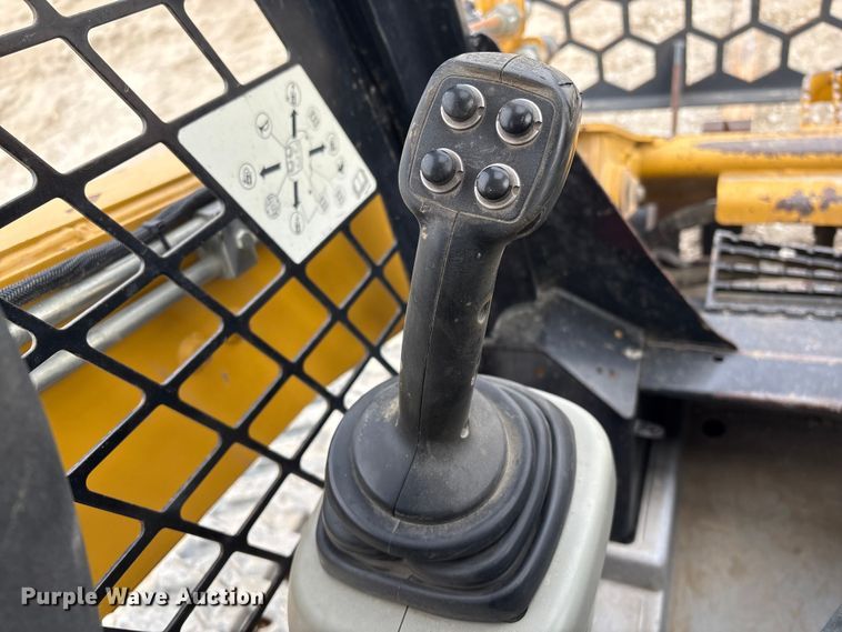 image for item FG2595 2012 Caterpillar 289C tracked skid steer loader