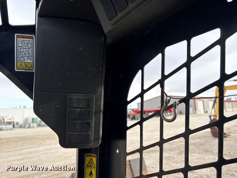 image for item FG2595 2012 Caterpillar 289C tracked skid steer loader