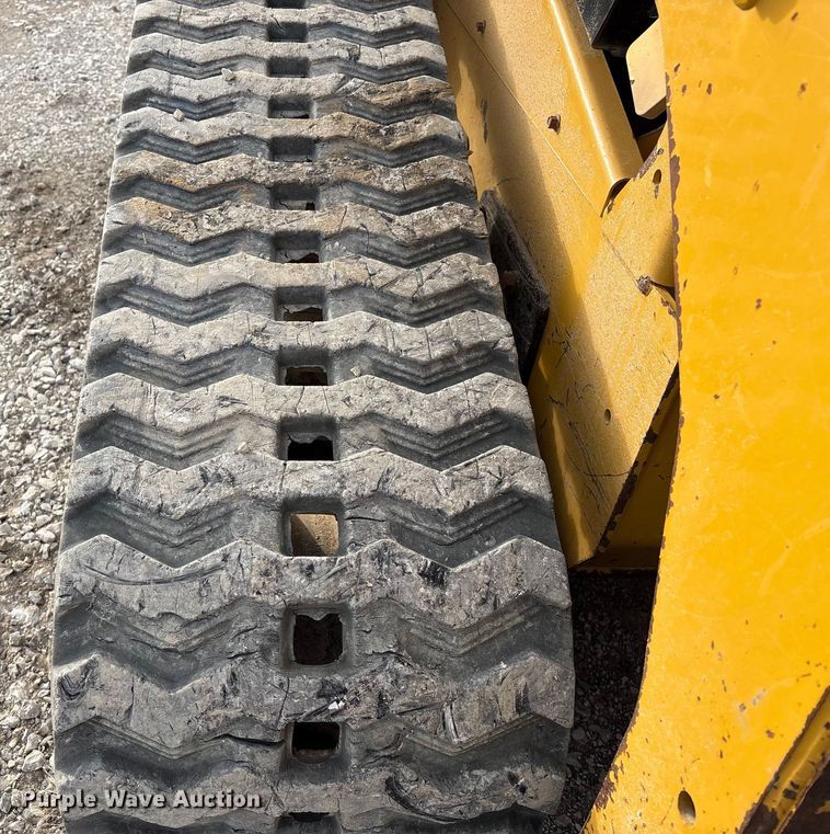 image for item FG2595 2012 Caterpillar 289C tracked skid steer loader