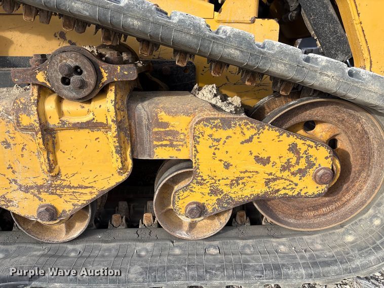 image for item FG2595 2012 Caterpillar 289C tracked skid steer loader