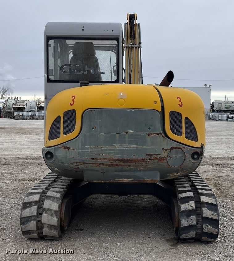 image for item FG2596 2009 Gehl G8003RD mini excavator